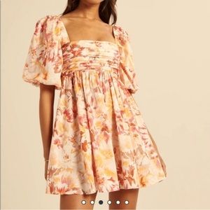 Womens Abercrombie & Fitch floral Ruched Bodice puff sleeve mini dress, XS